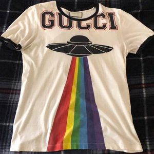 gucci alien shirt